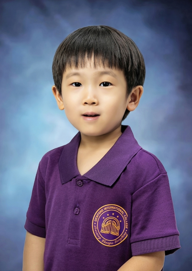 함께 행사에 참여하는 아이들